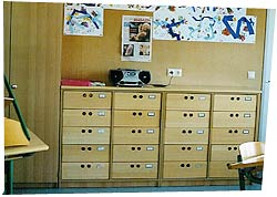 Schrank fr Schule